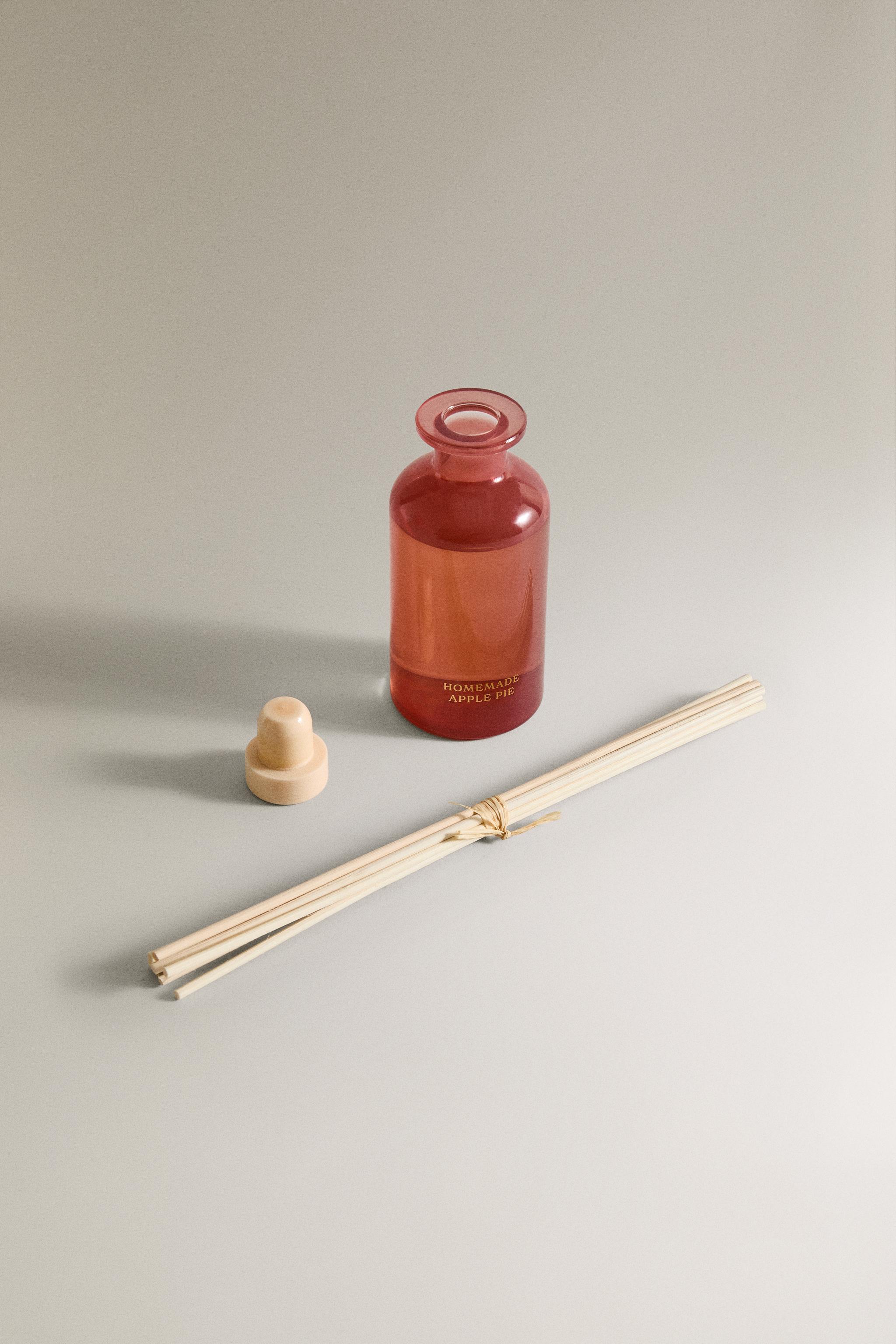 (5.07 oz) HOMEMADE APPLE PIE SCENTED REED DIFFUSER